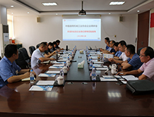 石排云梯車租賃針對高空作業(yè)的安全規(guī)范